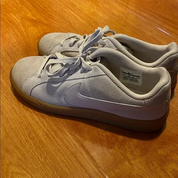 Nike Court Royale Suede ‘Silt Red’ sneakers - Picture 4 of 8